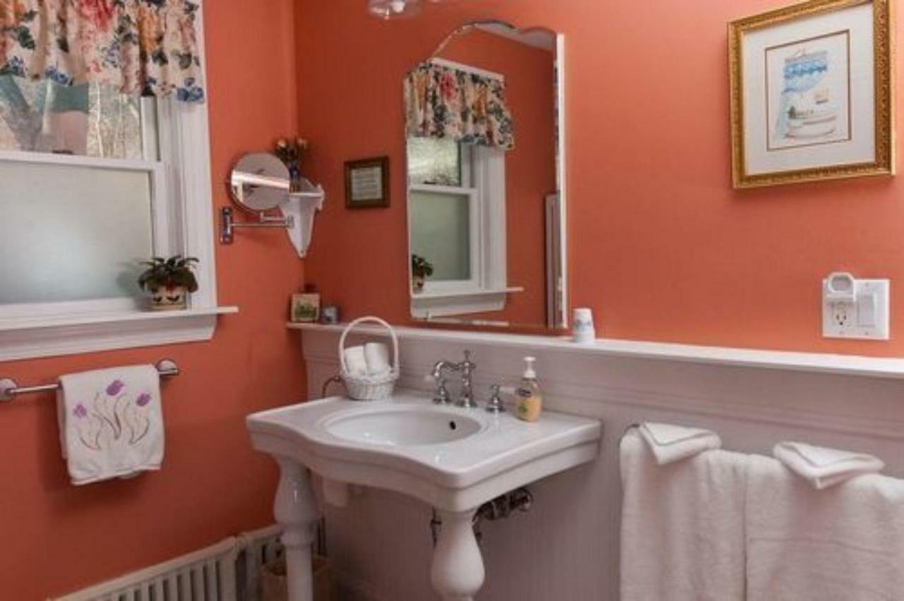 Haverstraw Bricktown Inn מראה חיצוני תמונה