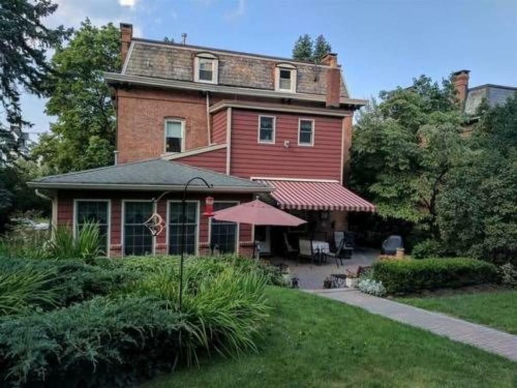 Haverstraw Bricktown Inn מראה חיצוני תמונה