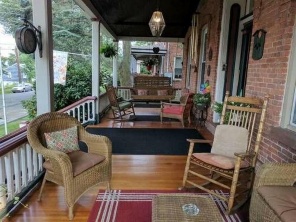 Haverstraw Bricktown Inn מראה חיצוני תמונה